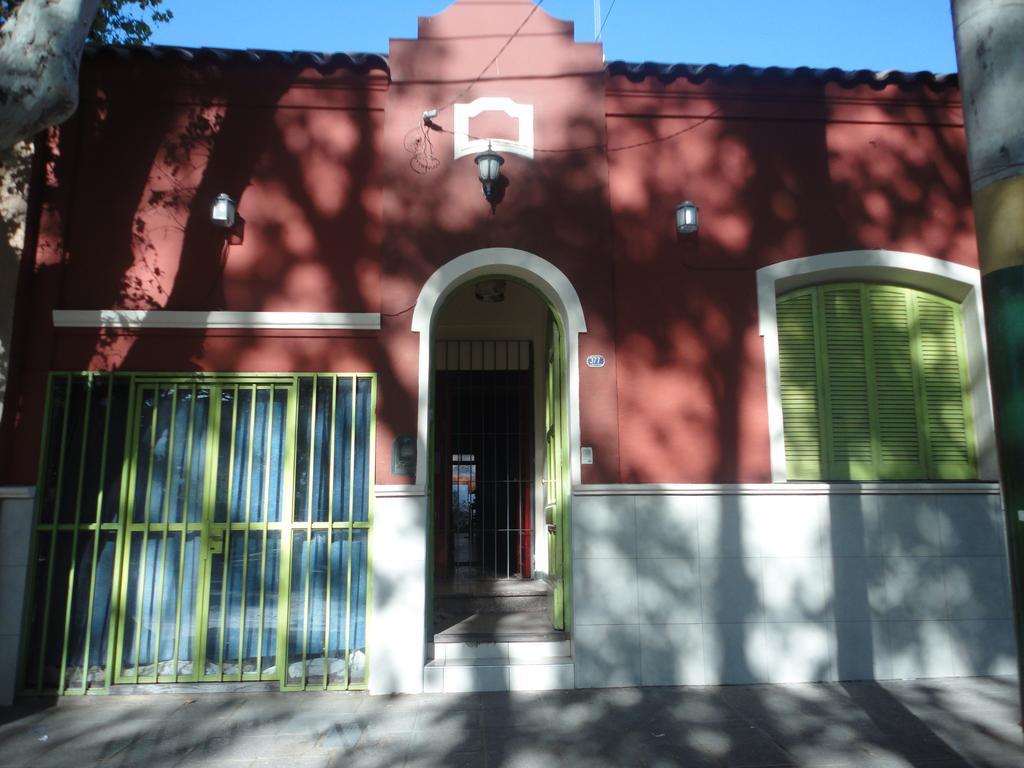 Casa Pueblo Hostel Mendoza Exterior photo